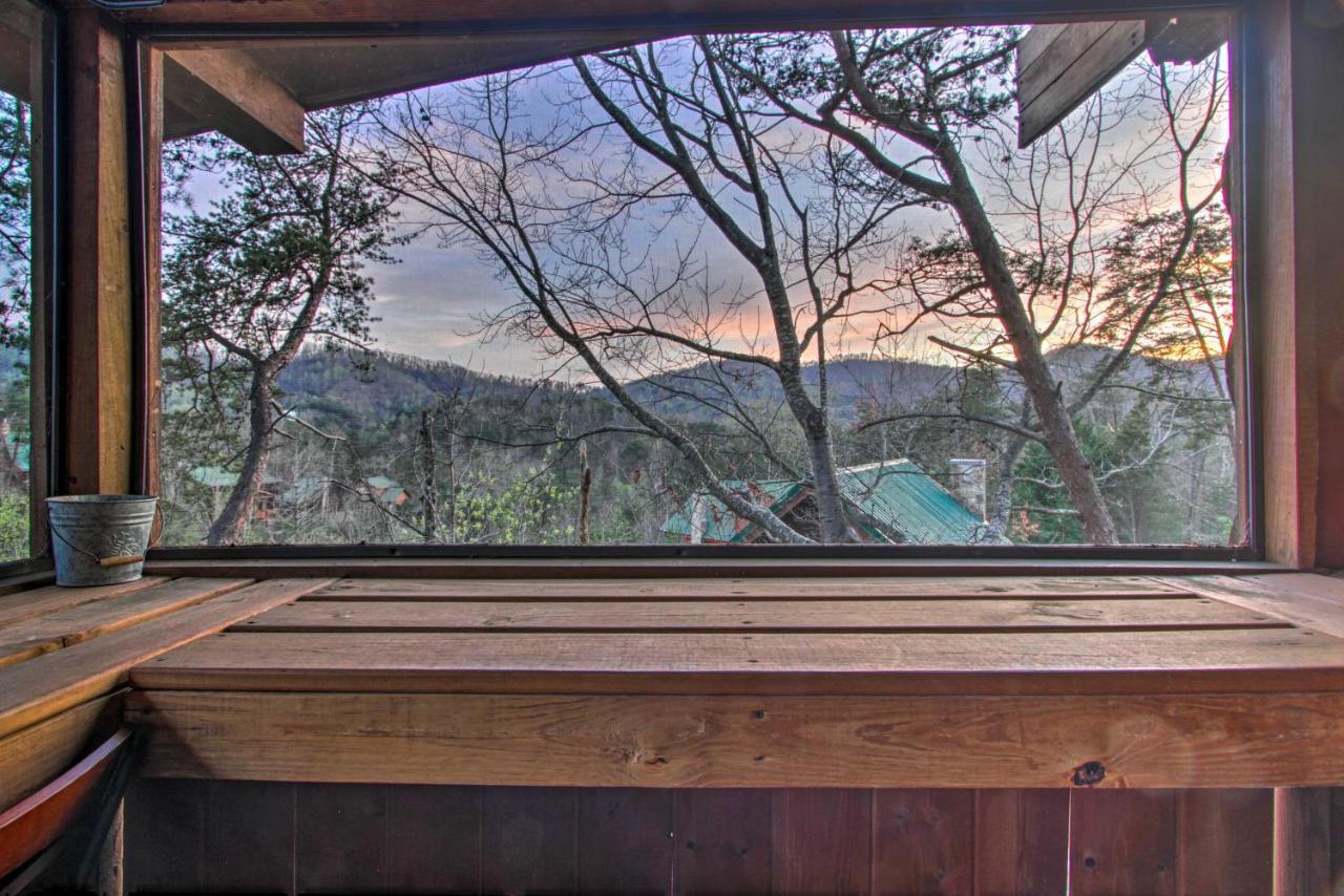 Pigeon Forge Cabin With Hot Tub And Mountain Views! Dış mekan fotoğraf